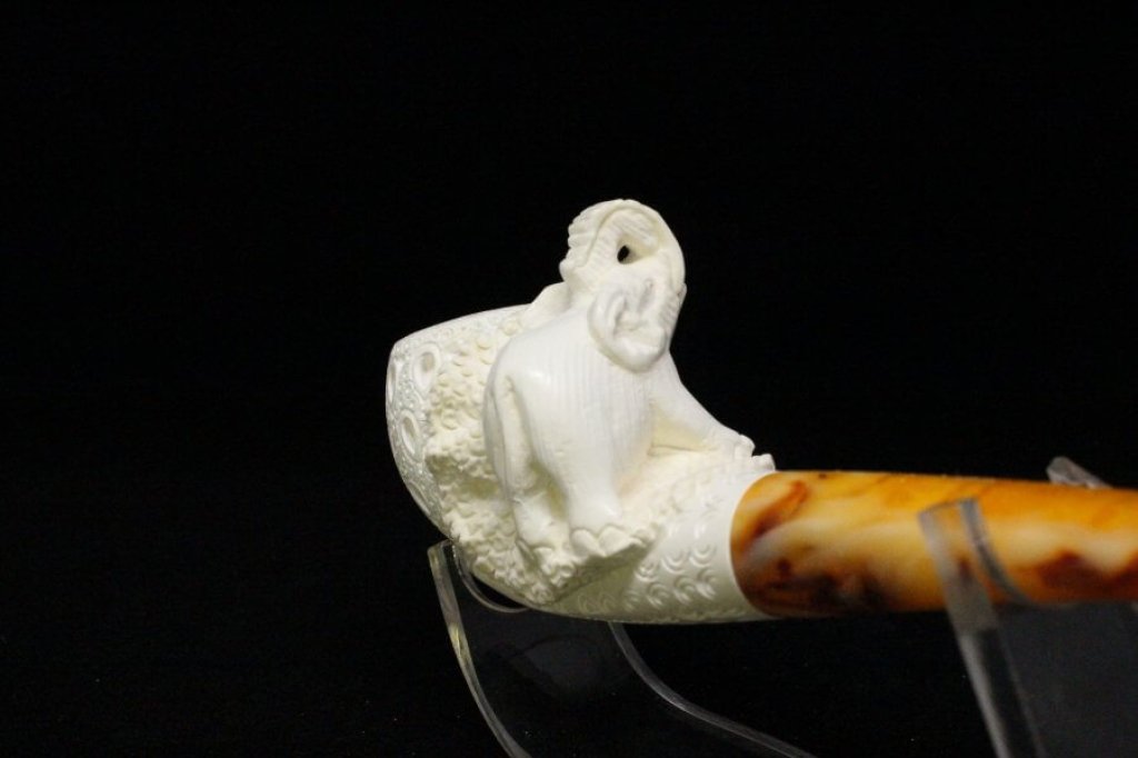 Meerschaum Elephant Pipe